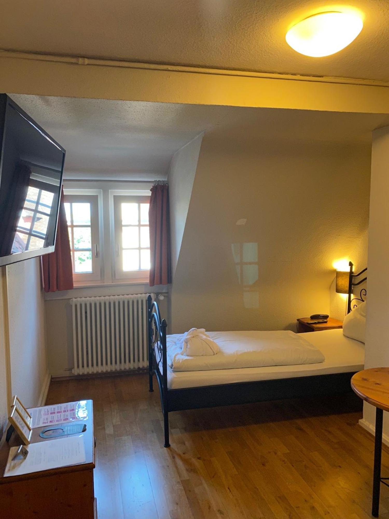 Hotel Gasthaus Schuetzen Freiburg im Breisgau Værelse billede